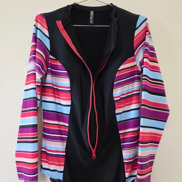 Torrid One Piece Rash Guard Swimsuit Black Multicolor Stripe Women Size 0 Zip - Picture 4 of 12